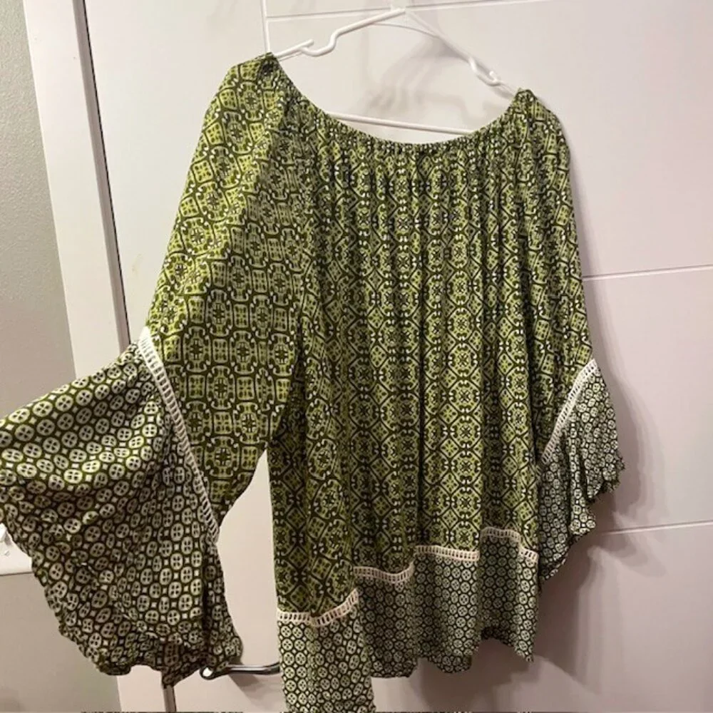 Chico's Boho Geometric Blouse Top Green Flowy Size XL - Picture 9 of 16